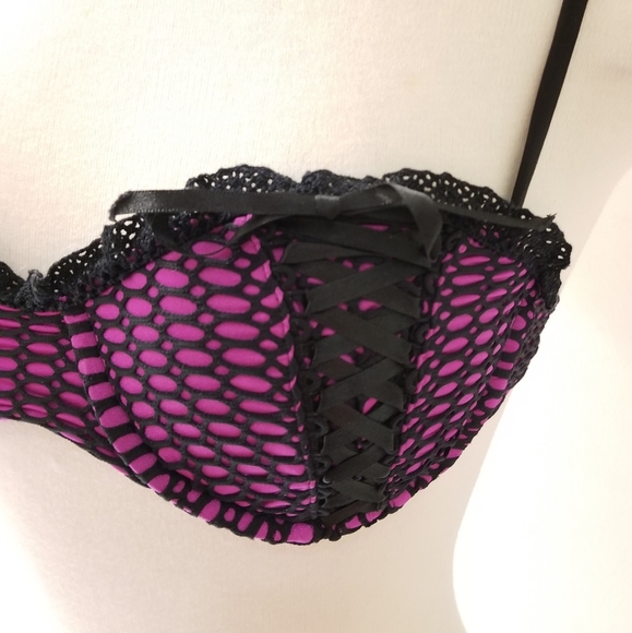 Beach Bunny Magenta & Black Fishnet Lace Corset Detail Balconette Bikini Top XS - Picture 5 of 15
